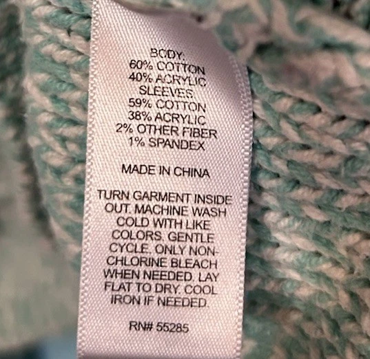 Express Teal Chunky Cable Knit V-Neck Tunic Sweater Womens Size Large 3/4 Sleeve - Image 3 of 4