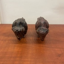 Vintage 1970s Britains LTD made In England Toy Animal Bisons Set Of 2 