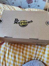Image of DR MARTENS leather Uk Size 6 BRAND NEW IN BOX