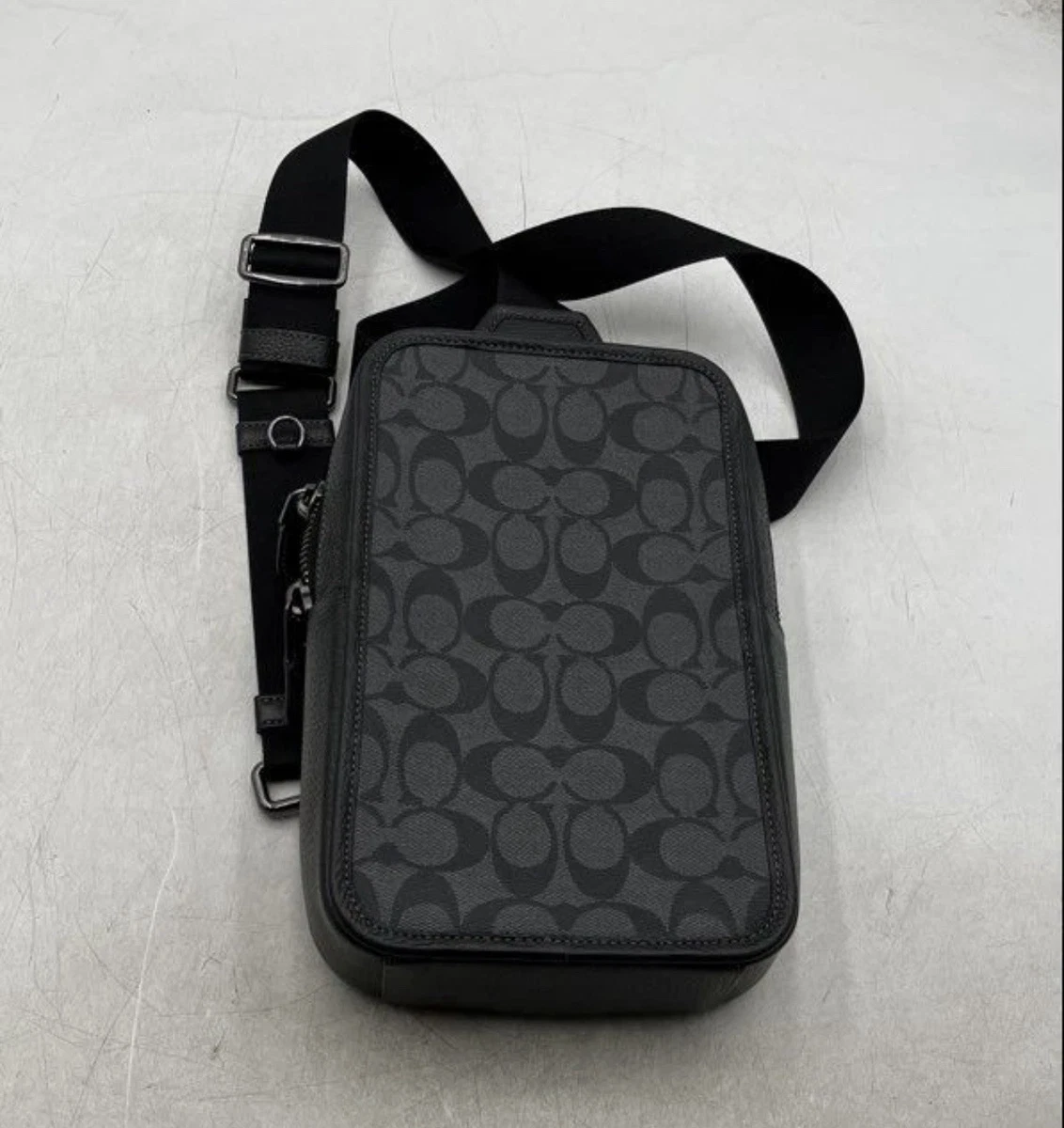 ぴっぴき侍COACH Sig Canvas Black mini Bag ぴっぴき侍COACH Sig Canvas Black mini Bag Coach Canvas Small Bags