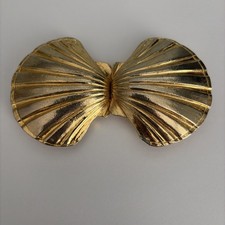 Mimi Di N Belt Buckle Goldtone Vintage 1972 Clam Shell Nautical Beachy Seashell