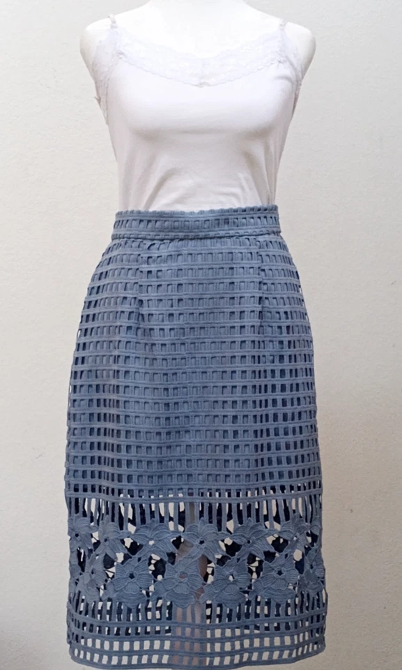 Falda Marc Bouwer Azul Enrejado Superpuesto con Bordado Floral Talla Pequeña Foto 3 de 4