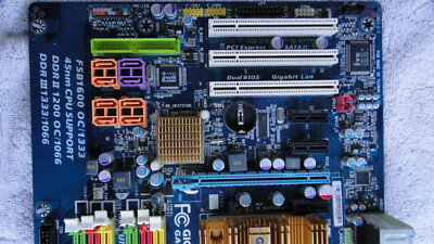 Carte Mère GIGABYTE GA-P35C-DS3R REV 2.1 Socket 775 – Occasion Fonctionnelle