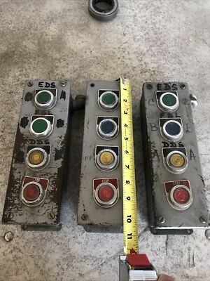Vintage  PUSH BUTTON Stop Start First Second Third Stop Qty 3