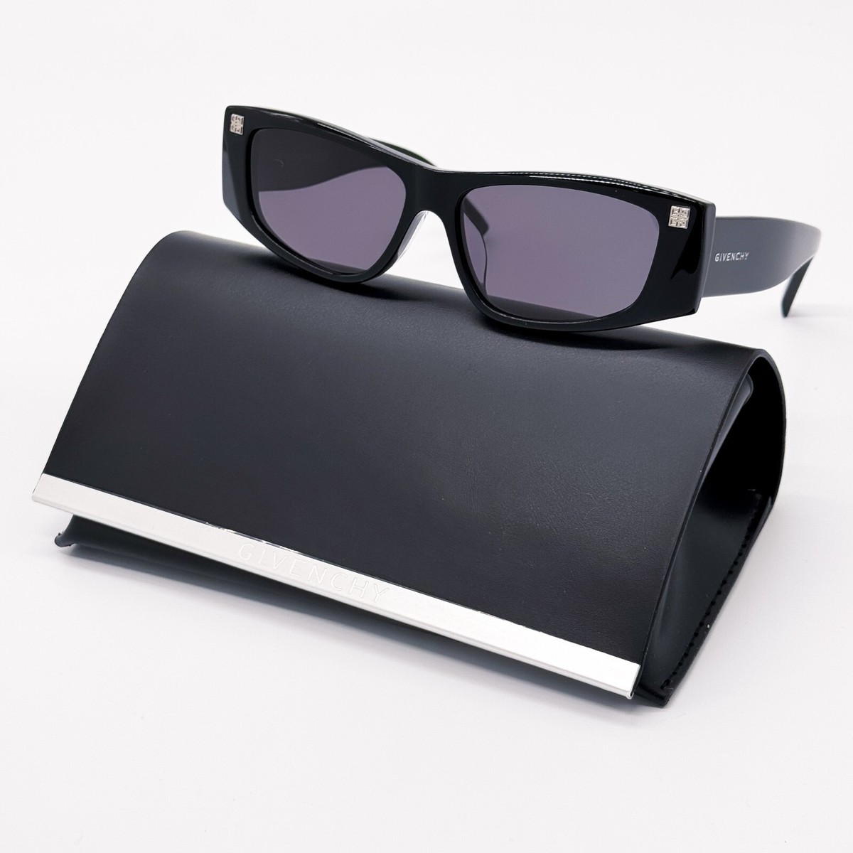 NEW GIVENCHY GV40048F 01A SHINY BLACK/GREY WOMEN SUNGLASSES GIVENCHY NEW GIVENCHY GV40048F 01A SHINY BLACK/GREY WOMEN SUNGLASSES  main image 2