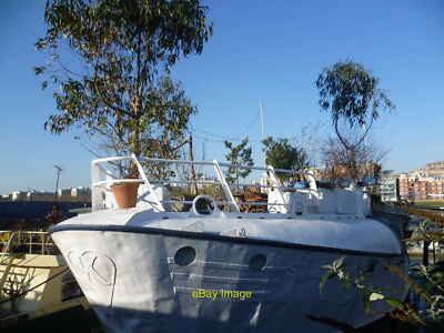 Foto 12x8 Hausboot im Tideway Village Dies ist eines von mehreren Farben c2012
