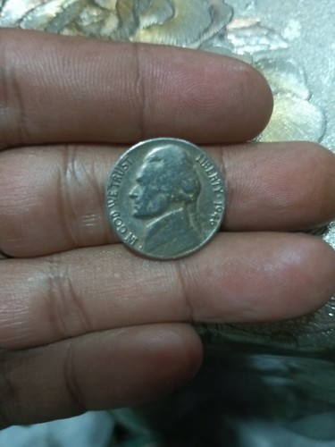(77) 1946 Liberty Five Cent Nickel, No Mint Mark - Picture 5 of 5