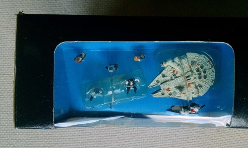 MicroMachines C-3PO/Cantina Transforming Action Set Star Wars: A New Hope - Picture 5 of 8
