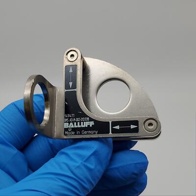 Balluff BMS AD-M-002-D12/D18 Mounting Bracket for Photoelectric Sensors