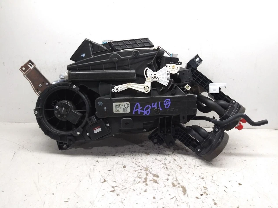 Toyota Highlander 2016 OEM conjunto evaporador de aire acondicionado trasero id 87030-0E030  Foto 2 de 4