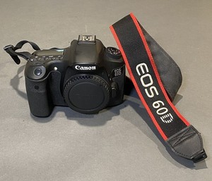 Canon EOS 60D DSLR Camera Body – AS IS / For Parts or Repair Read Error 70