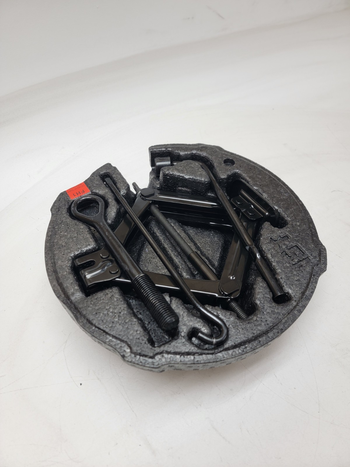 2014-2024 MASERATI GHIBLI S EMERGENCY SPARE TIRE TOOLKIT TOOL ASSEMBLY OEM