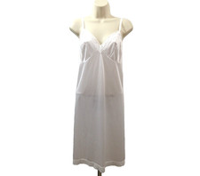 Vanity Fair Full Slip Sz 40 White 100 Nylon Lace Trim Adjustable Straps NOS VTG