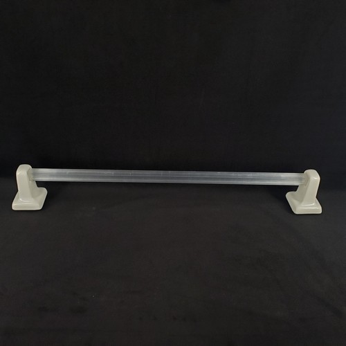 Vintage 24" American Olean Ceramic Tile Towel Bar Holder Post  Set  Fixture - Picture 1 of 18
