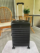 Travelpro WalkAbout 7 Medium Check-in Expandable Hardside Spinner Color: Black