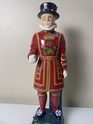 Vintage The Beefeater Yeoman 16  Staffordshire Ceramic Hand painted  Decanter 