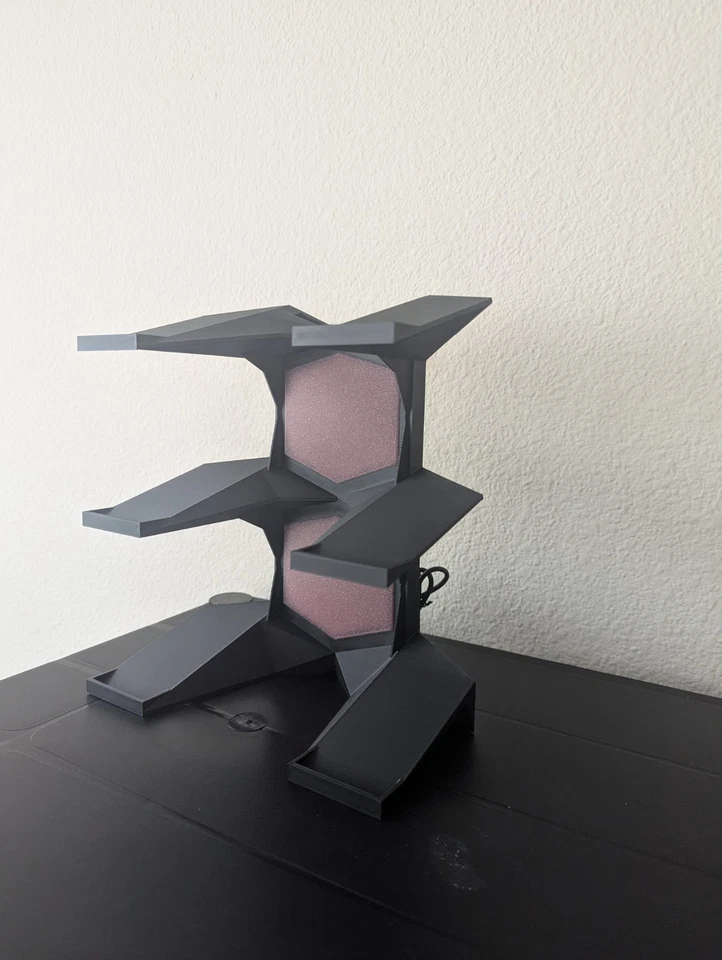 Soporte para modelos de coches escala 1/18 1:18 - Tiene capacidad para 3 coches negro RGB Foto 2 de 4