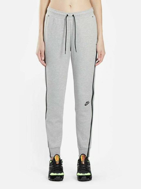 nike tech fleece pants medium