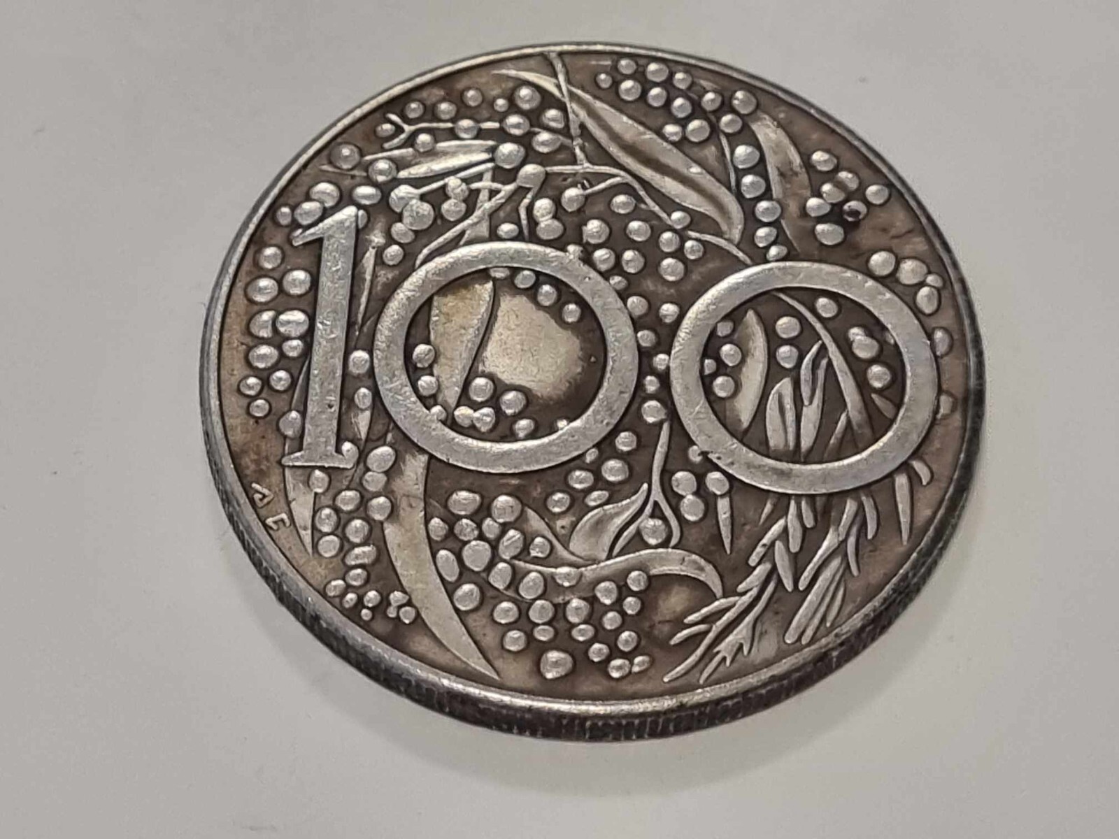 1967 Australian Swan Goose Pattern One Dollar Coin token / filler 100