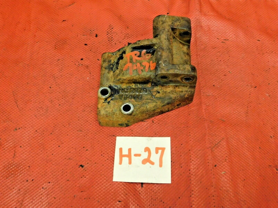 Triumph TR6, ¡Montaje original de alternador y bomba de emisiones 74,5-76!! Foto 2 de 3