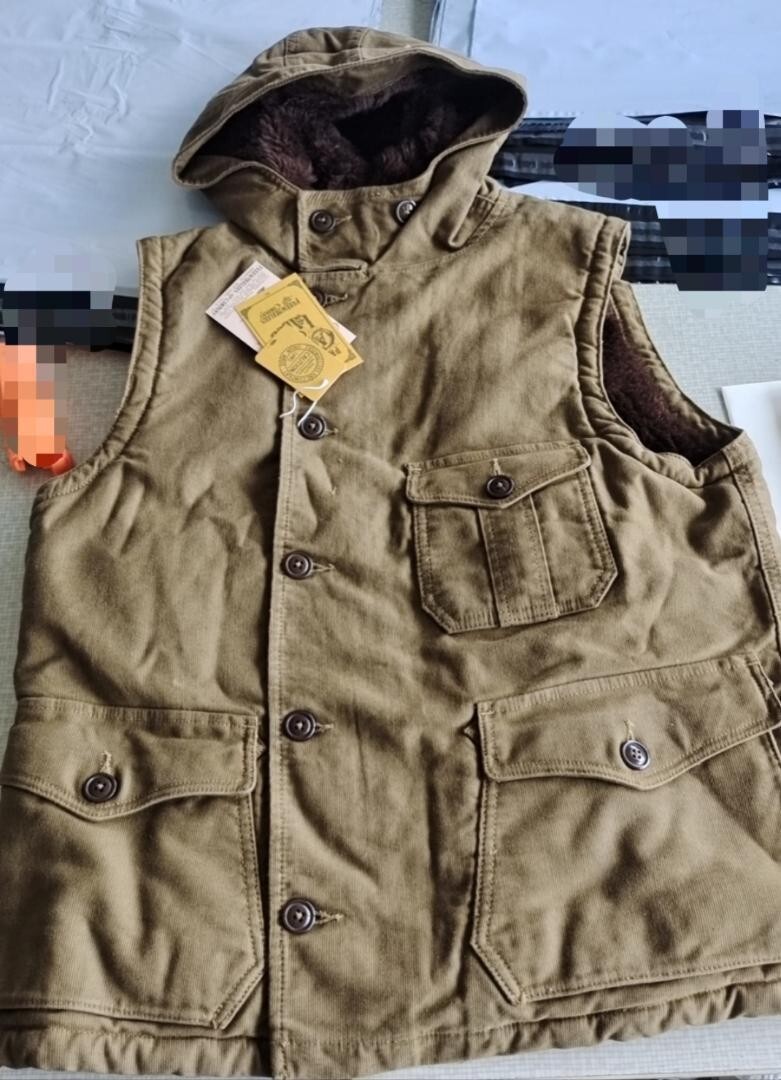 FREEWHEELERS AIR CREW ATTACHED HOOD VEST Khaki Size 38 NEW FREEWHEELERS AIR CREW ATTACHED HOOD VEST Khaki Size 38 NEW