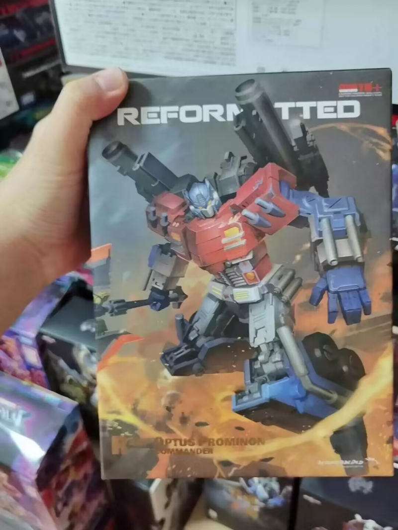 Transformable Toys MMC R-48P Optus Prominon Commander) Storm