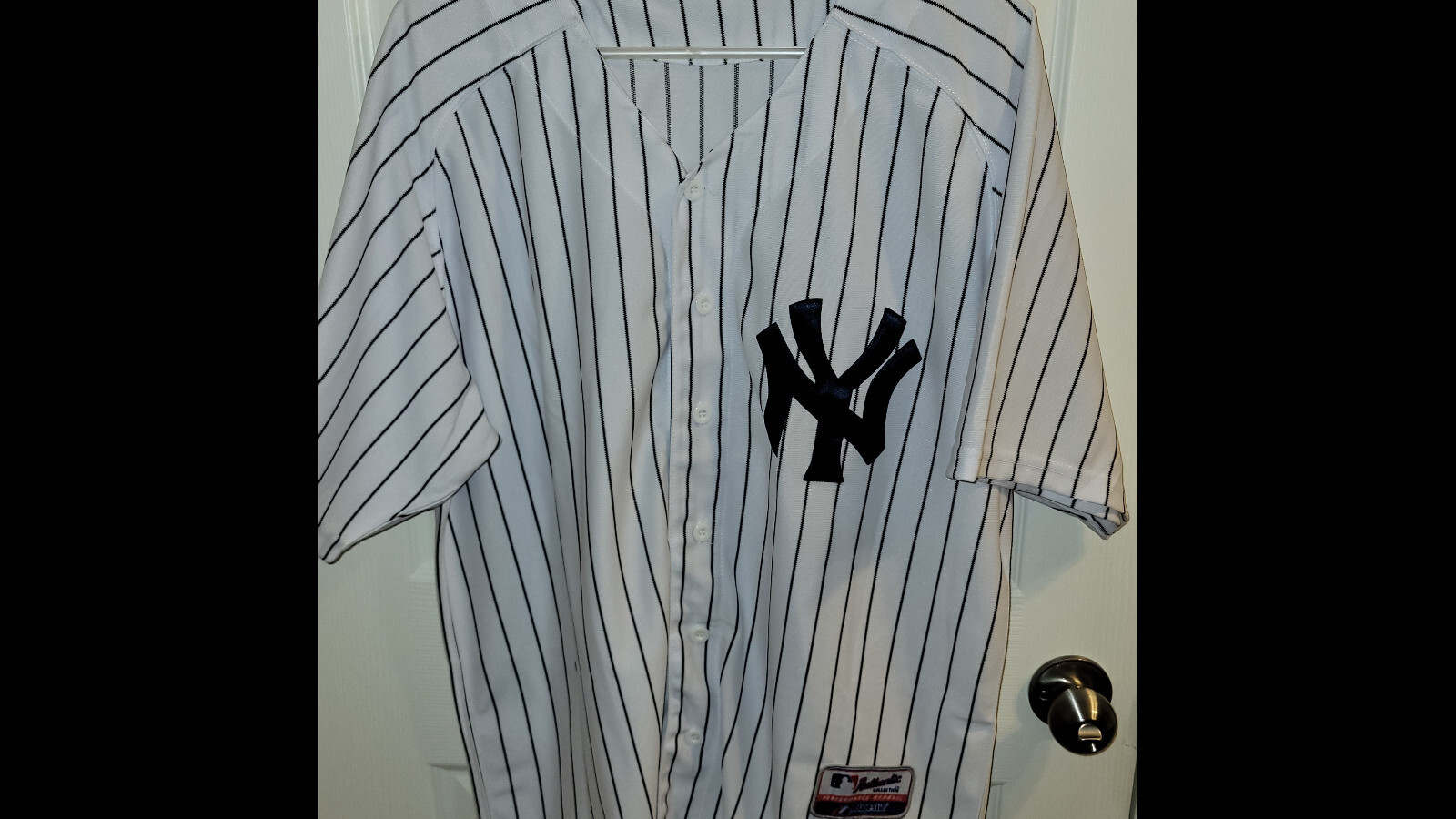 Authentic Derek Jeter New York Yankees #2 Majestic Jersey 48/XL Pinstripes