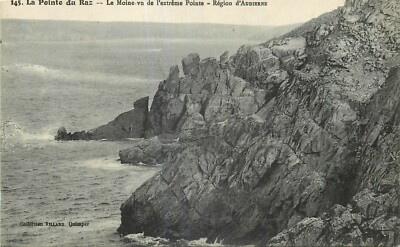 29 LA POINTE DU RAZ LE MOINE VU DE L'EXTREME POINTE 
