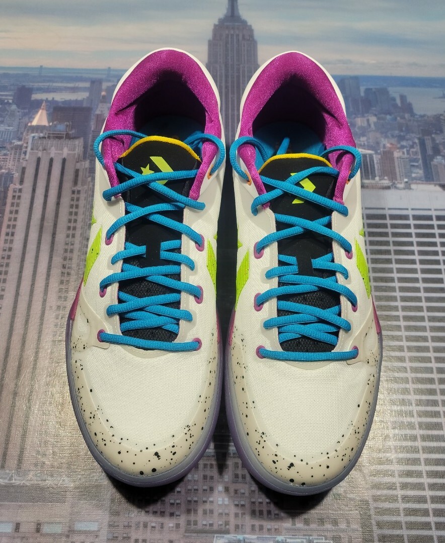 Converse G4 Basketball Ox Low Top Graffiti White/Bright Pear Size