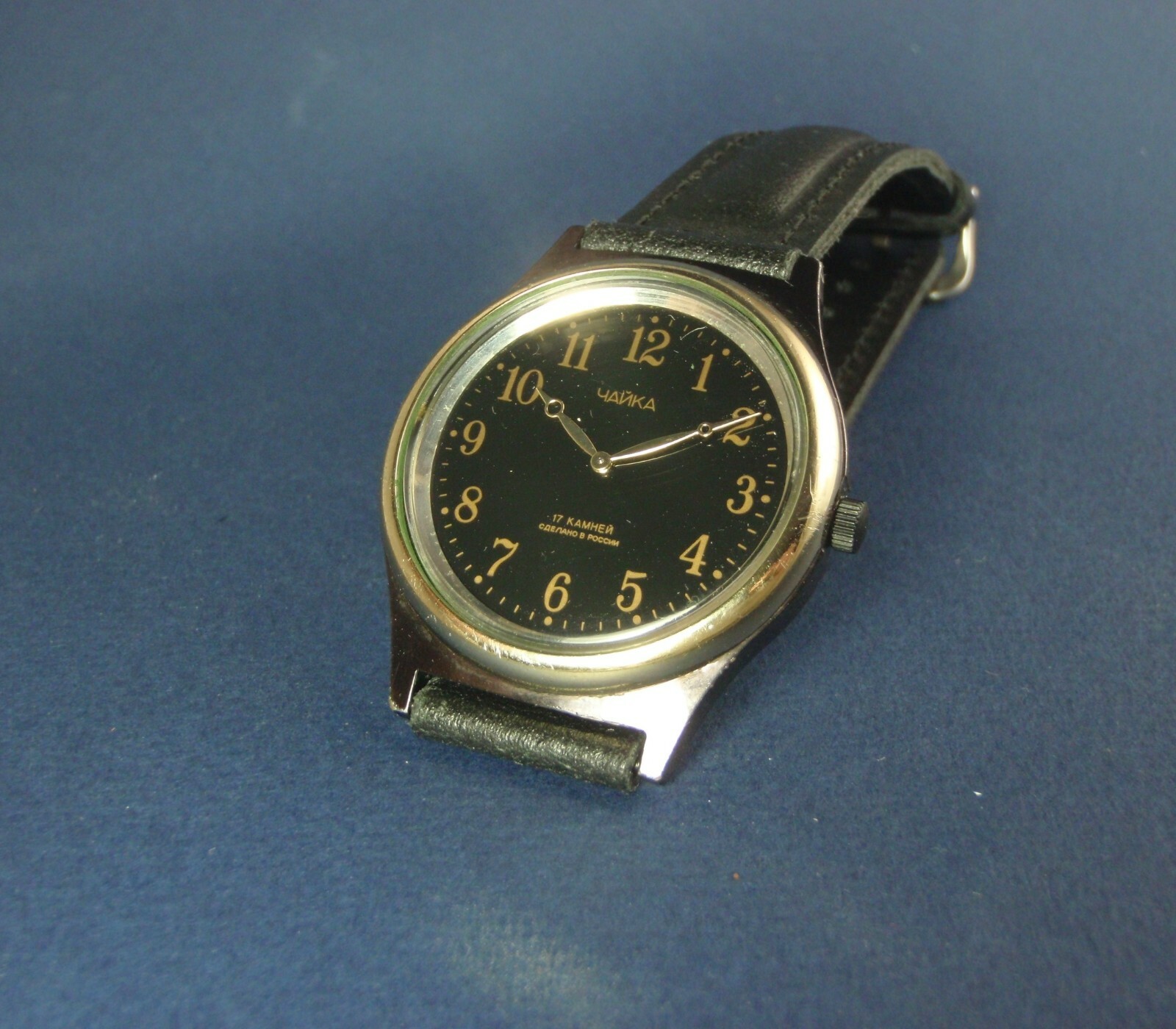 CHAIKA Vintage USSR Watch Flat Mechanical Serviced 17 jewels