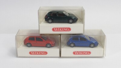 W 457 - Wiking H0 1:87 - 3 x VW Golf A IV - dunkelgrün rot blau OVP