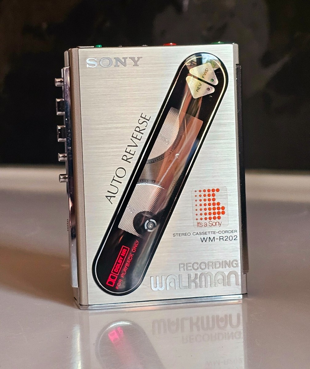 New Sony Walkman WM-R202 Cassette Recorder fully working