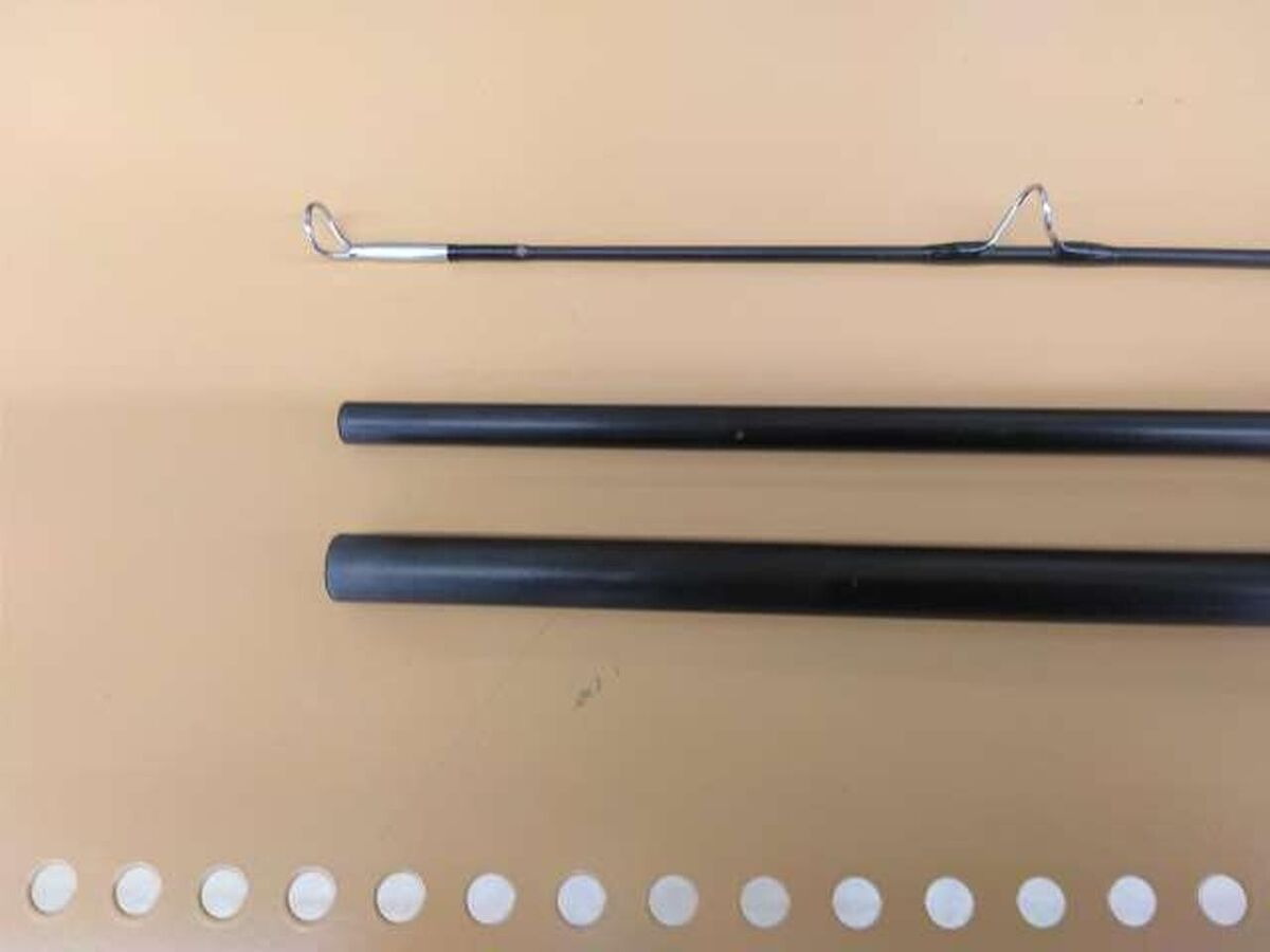 G. LOOMIS Model No. FR18010/11-3 3-piece rod case and bag G. LOOMIS Model No. FR18010/11-3 3-piece rod case and bag