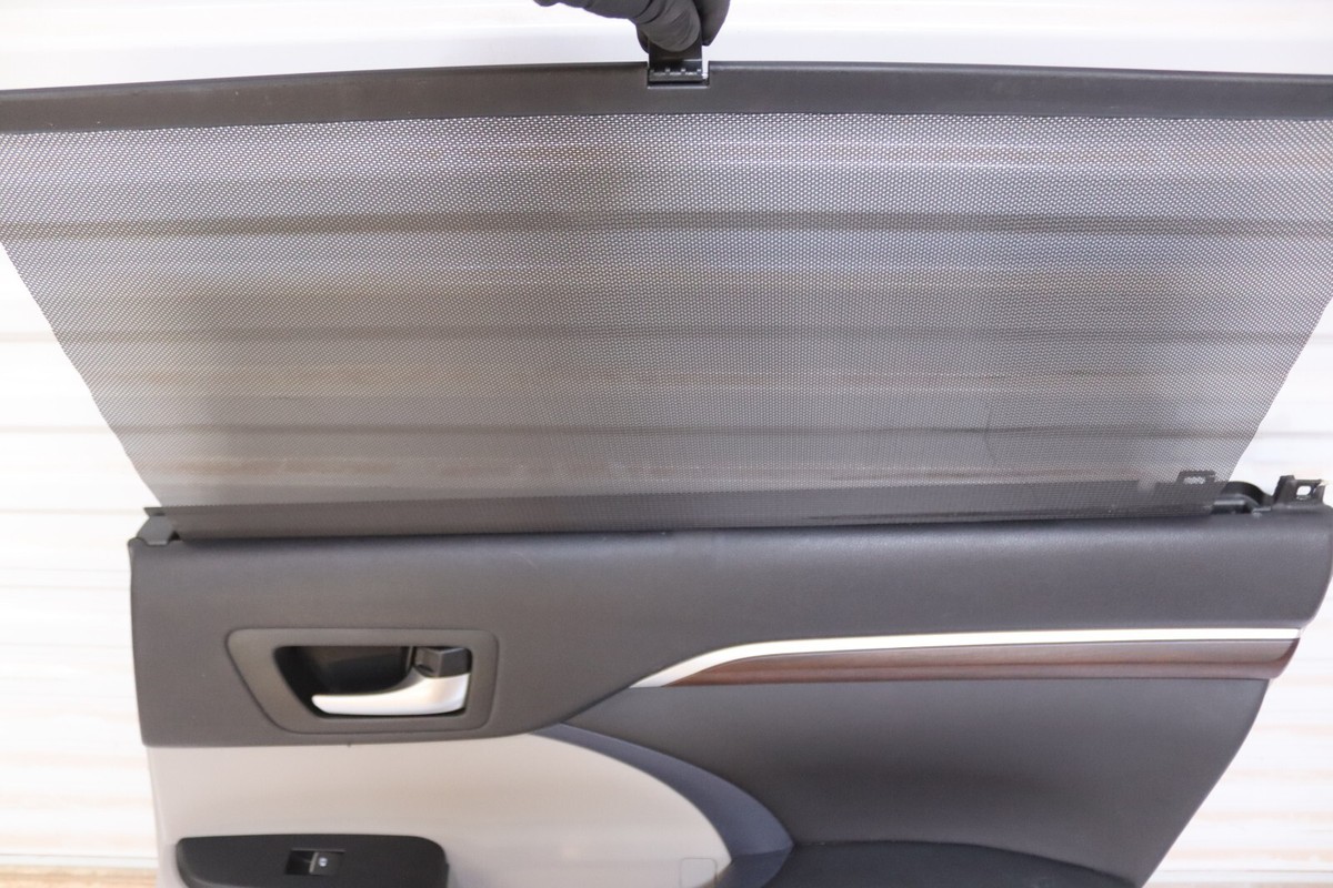 2014-2016 TOYOTA HIGHLANDER REAR RIGHT SIDE DOOR PANEL TRIM COVER