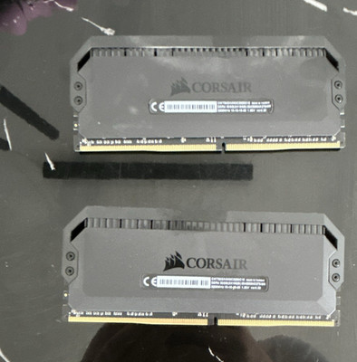 Corsair DDR4 SDRAM DIMM RAM 288-Pin Arbeitsspeicher, 2 Module