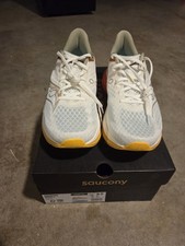 Saucony Endorphin Speed 5 Men’s 9.5 Ivory/Fire S21007-142 With Box Only 4 Miles