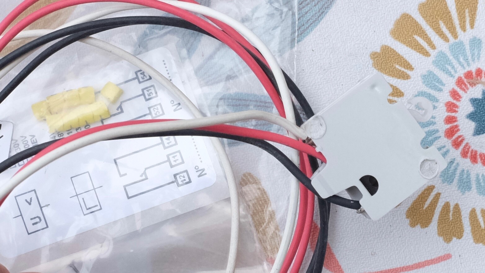 Contact inverseur Legrand 026160 signal défaut pour disjoncteur DPX - 3