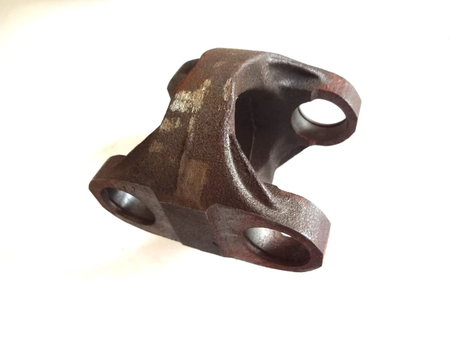 НОВЫЙ ИЗ СТАРЫХ ЗАПАСОВ 1967-1968 CHEVY ПИКАП C10 C20 ПОЛНЫЙ ПРИВОД U-JOINT YOKE, РЕДКИЙ СТАРЫЙ НОВЫЙ ИЗ СТАРЫХ ЗАПАСОВ! - Изображение 2 из 4