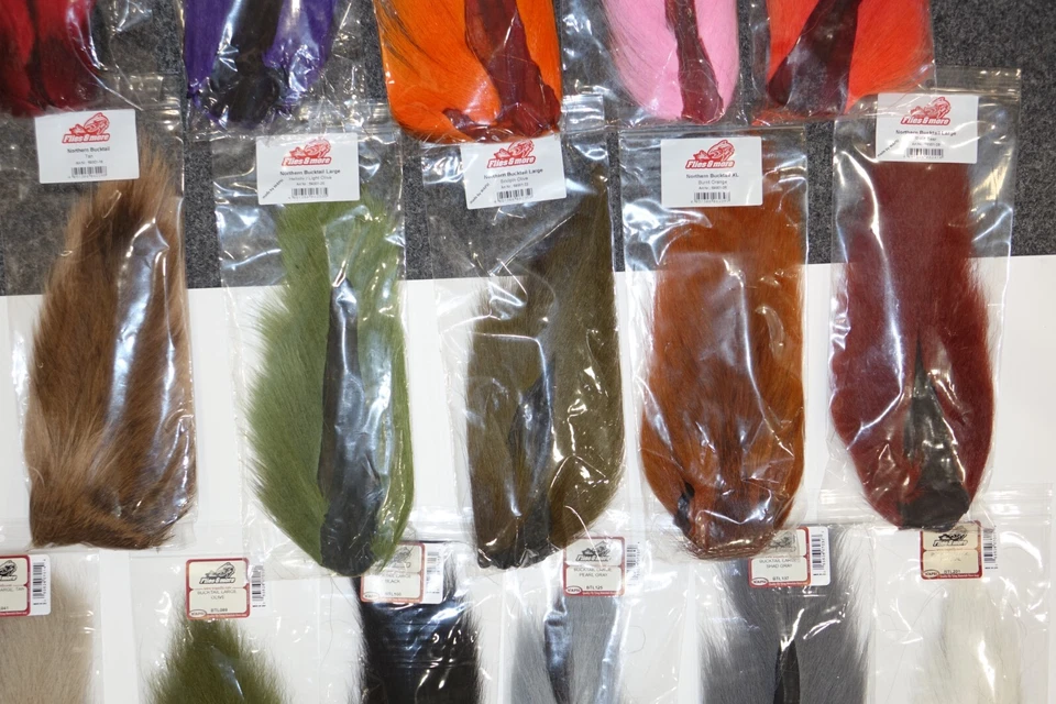 Bucktail LARGE WAPSI USA 21 Farben Beast Fly Bob Popovic Hecht Barsch Lachs - Bild 3 von 4