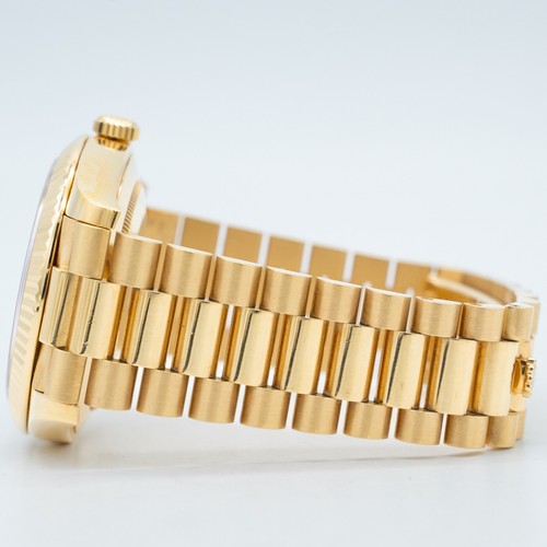 Rolex Day-Date 40mm Factory Champagne Baguette Diamond Watch 228238 - 第 5/7 張圖片