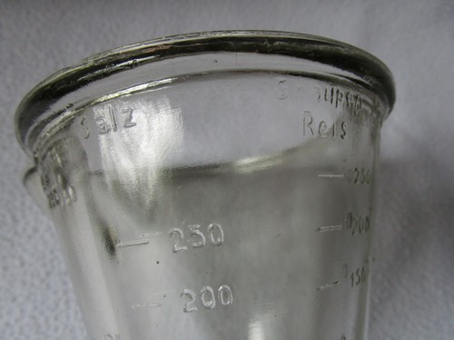 von Poncet Glas-Messbecher Pressglas 250ml und ein kleines Maß für Löffel und Gr - Bild 5 von 16