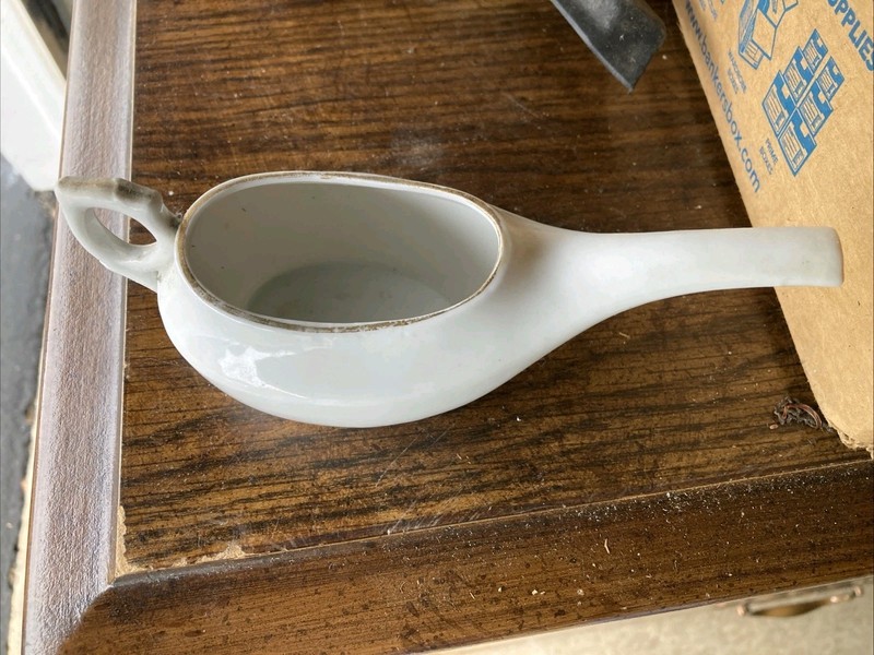 VINTAGE White Porcelain Pap Boat Infant Invalid Feeder
