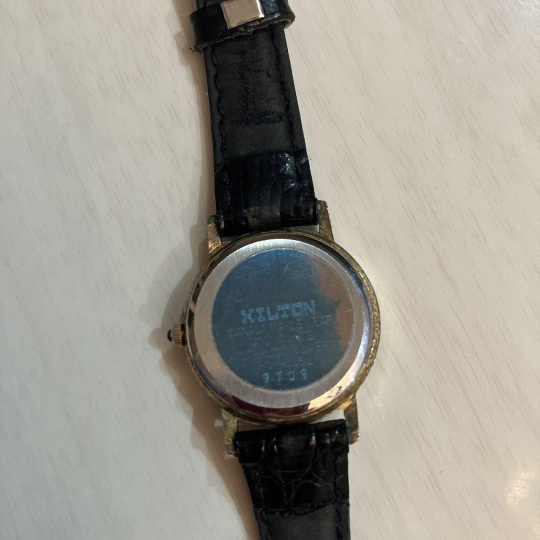 HILTON/ヒルトン メープルリーフコインウォッチ 金貨 時計