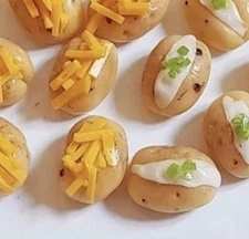 Barbi Dollhouse Miniature Food Mini Baked Potatoes Vegetables Mixed Lot 👻🧲 4pc