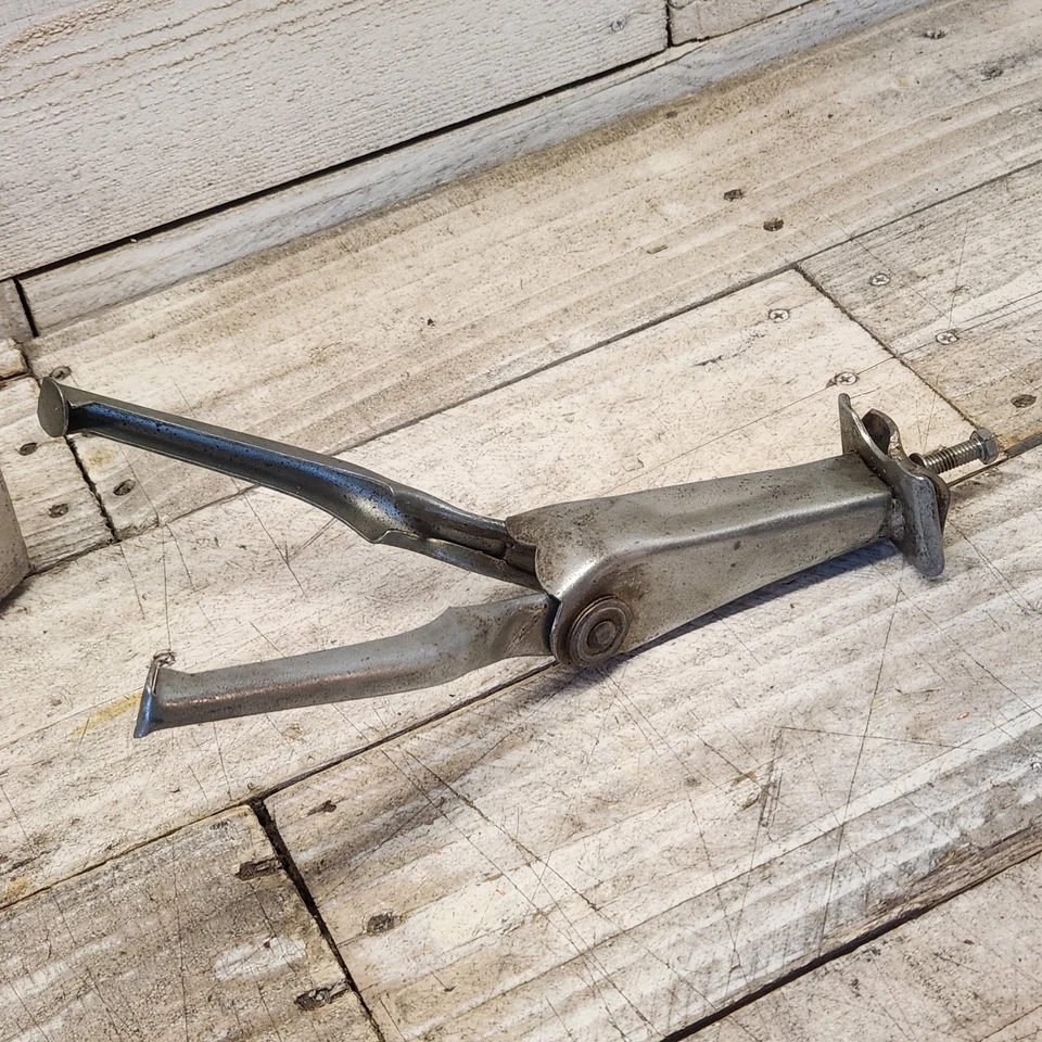 Pata de cabra Rollfast de la década de 1960 soporte para bicicleta utilería bicicleta tanque doble Foto 3 de 4