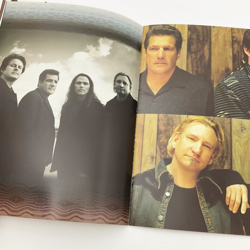Libro de discografía de fotografía Eagles The California Tour verano 2005 - Imagen 4 de 13