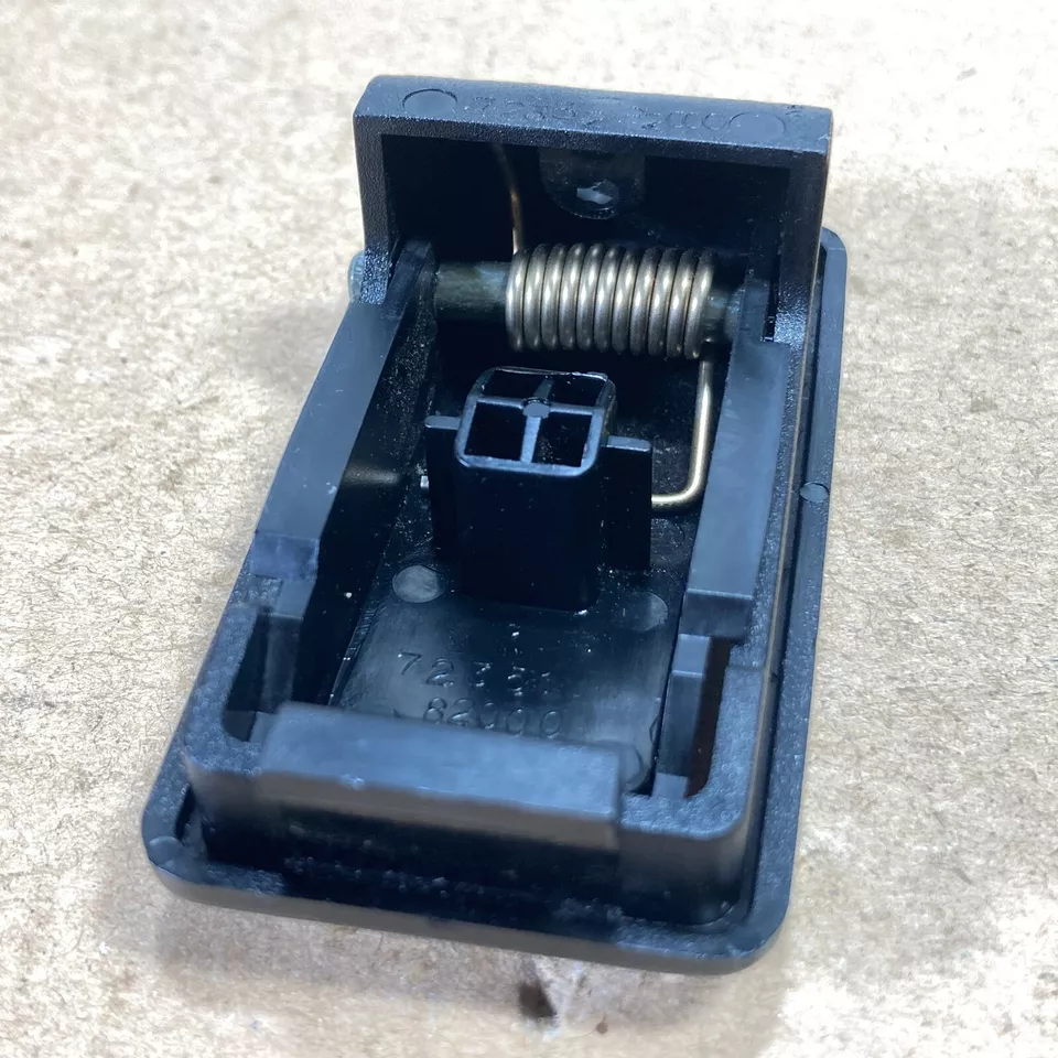 Abridor de cierre de capó 72351-82000 para Suzuki Forsa Swift SA310 SA413 Foto 3 de 4