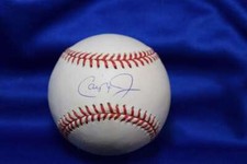 How to Know You're Buying Authentic Autographed Sports Memorabilia 13