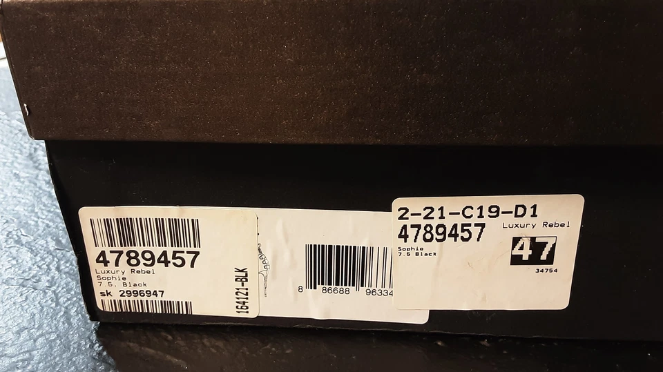 LUXURY REBEL Sophie New in box Black Leather Pointie Toe Heels Pumps 7.5 EUR 38 - Image 4 of 4