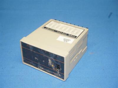 Autonics T4WM Temperature Measurement Indicator  w/ missing button